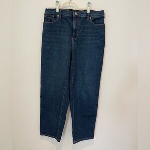 Banana Republic, curvy straight, high rise cropped jean size 29/8